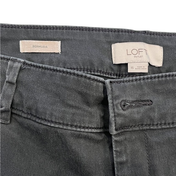 The Loft Outlet charcoal Bermuda Shorts size 16 - Picture 2 of 6